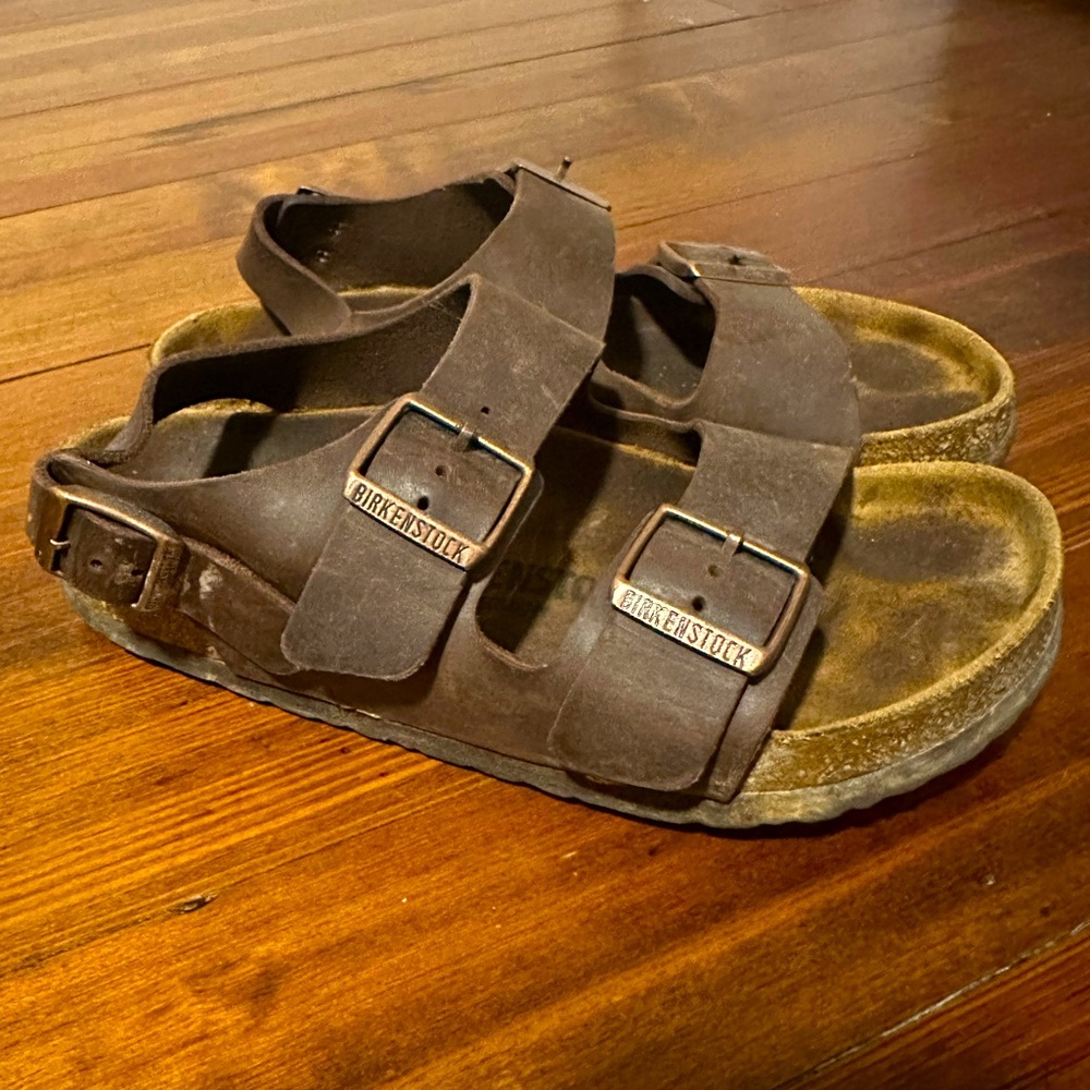 Milano Birkenstock brown strap with copper buckle